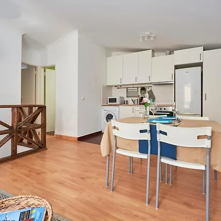Apartment Meet City Centre T2